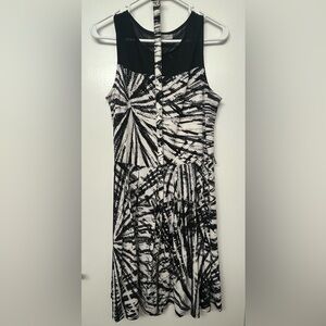 Sandra Darren Black and White One Shoulder Dress